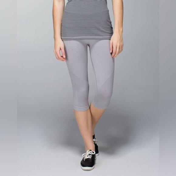 Lululemon In The Flow Crop II Leggings 4 Seamless Heathered light Gray W6B41S - Picture 4 of 8